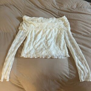 Francesca's Collections White Off-Shoulder Lace Blouse